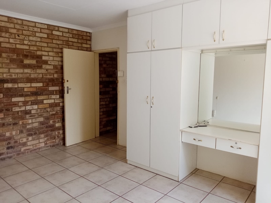 To Let 2 Bedroom Property for Rent in Parys Free State